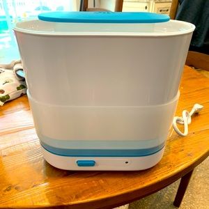 Avent Bottle Sterilizer.